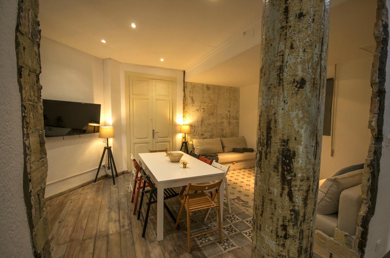 The Art Boutique Colon Apartment Valencia Exterior photo